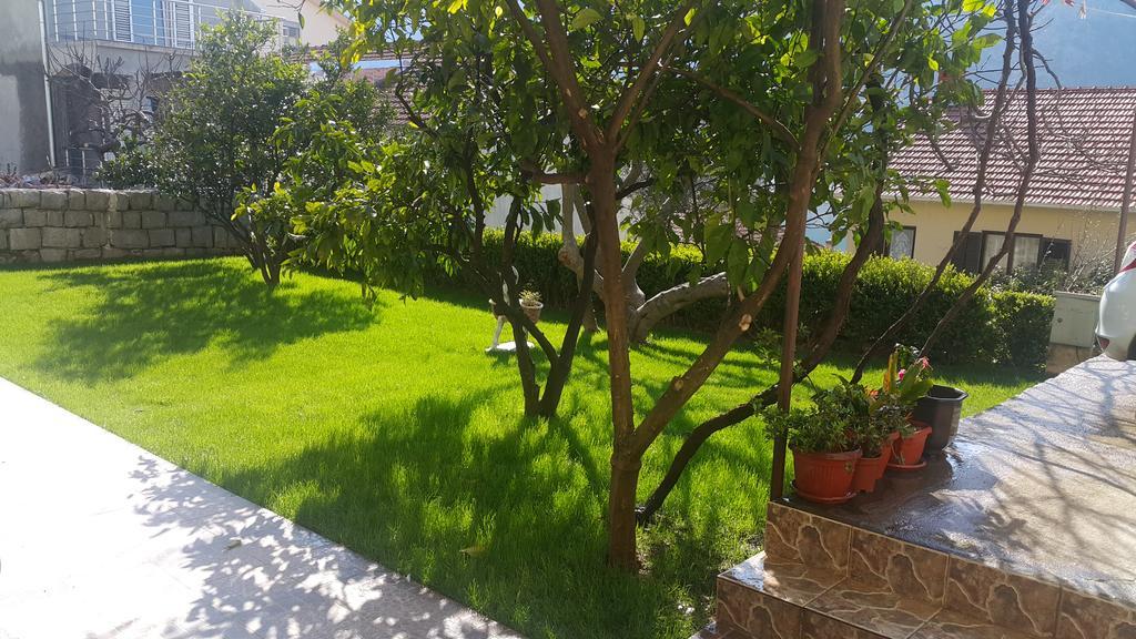 Apartments Bucin Kotor Bagian luar foto